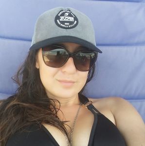 Meet your Posher, Clara